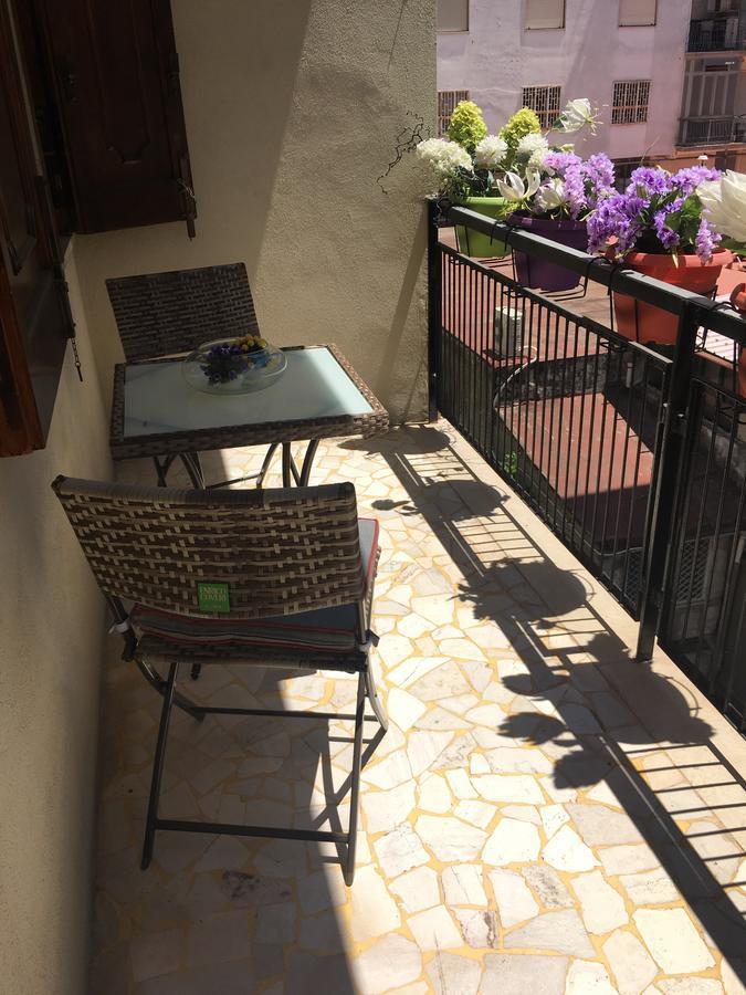 B&B Brothers Suite Vomero Naples Exterior photo